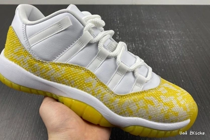 Jordan Air 678 AH7860-107 EasyMatch “Yellow 11 Low Snakeskin” 0926